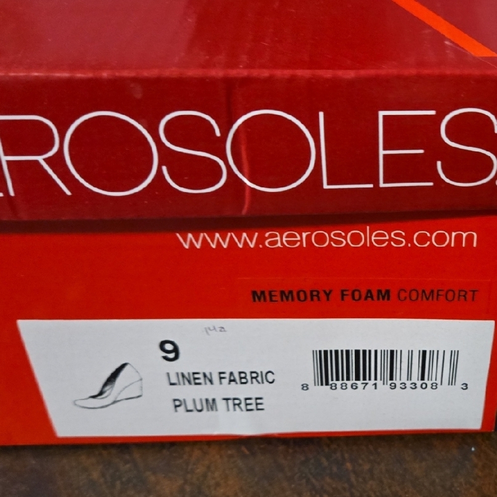 Aerosoles Women's Linen Wedge Shoes - Tan - Picture 8 of 8